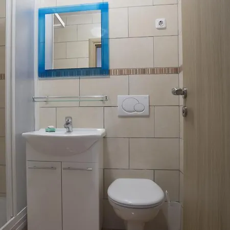 Jela Appartement Nin